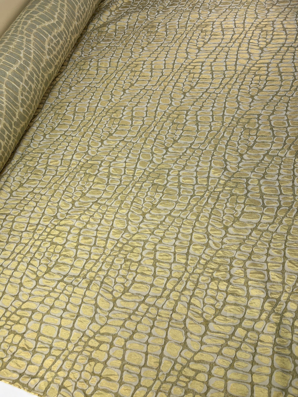 Jacquard Fabric White Shades