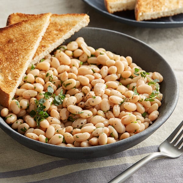 Bella Vista #10 Can Great Northern Beans in Brine - 6/Case