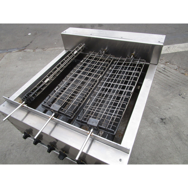 Attias Double Sided Rotating Heavy Duty Radiant Broiler Grill, Used Very Good Condition