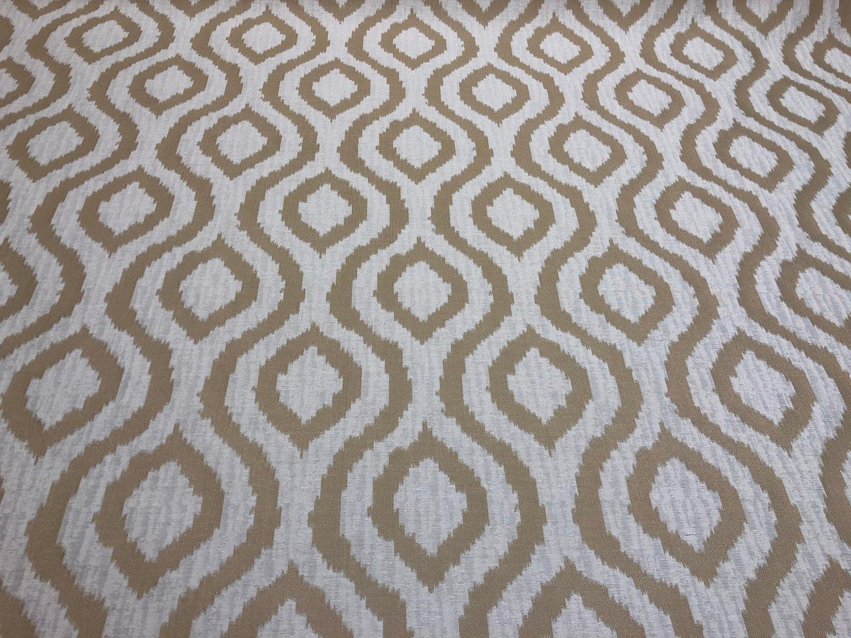 Rj Hourglass Natural Jacquard Fabric - Cream Natural Geometric Reversible, 56" Width, 7.5" Vertical Repeat, 7" Horizontal Repeat (1 Yard)