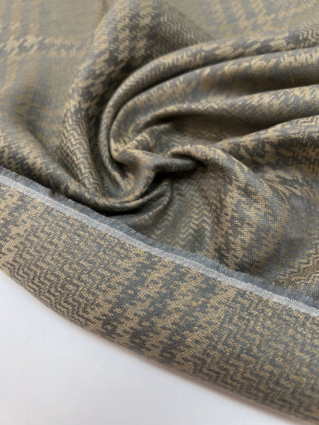 Cotton Viscose Houndstooth Twill Fabric