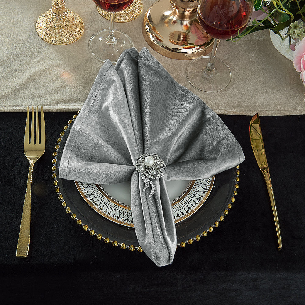 Velvet Dinner Napkins 20x20 Silver