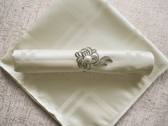 Plaid Jacquard Polyester Dinner Napkin 20x20 Ivory
