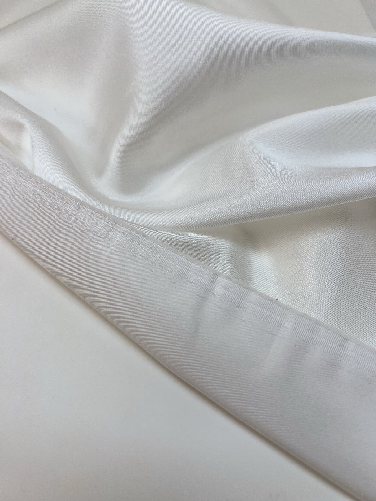Viscose Lining White Shade