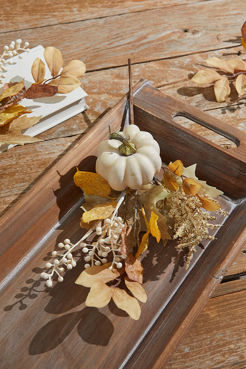 16” Pumpkin & Berries Pick