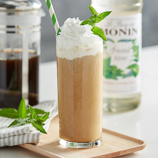 Monin Premium Frosted Mint Flavoring Syrup 750 mL