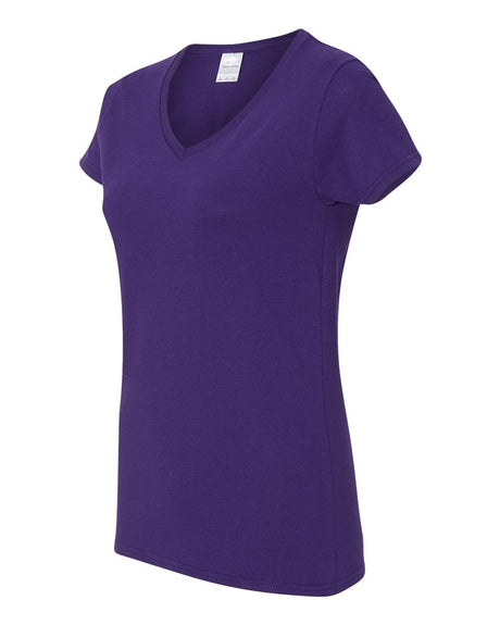 Camiseta de mujer Gildan con cuello en V – Camisa casual suave