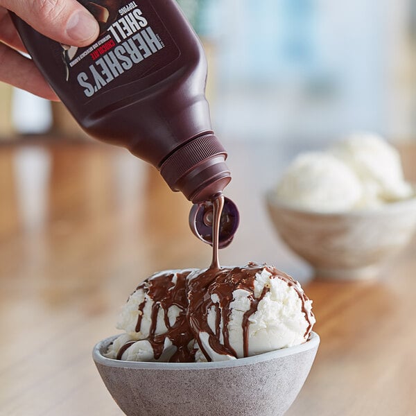 HERSHEY'S 7.25 fl. oz. Chocolate Shell Topping - 6/Case