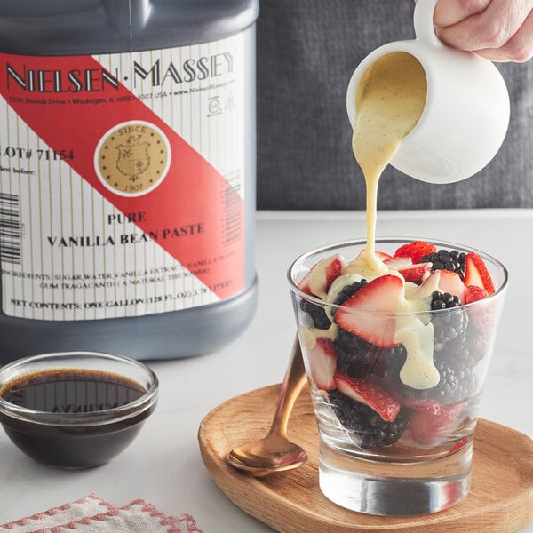 Nielsen-Massey 1 Gallon Pure Vanilla Paste
