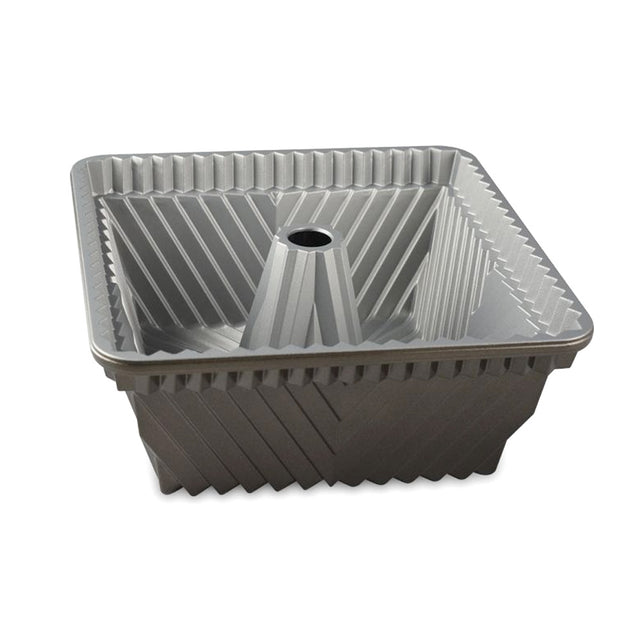 Nordic Ware 80577 Squared Bundt Pan