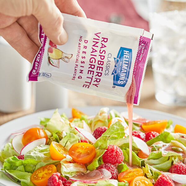 Hellmann's 1.5 oz. Raspberry Vinaigrette Dressing Packet - 102/Case