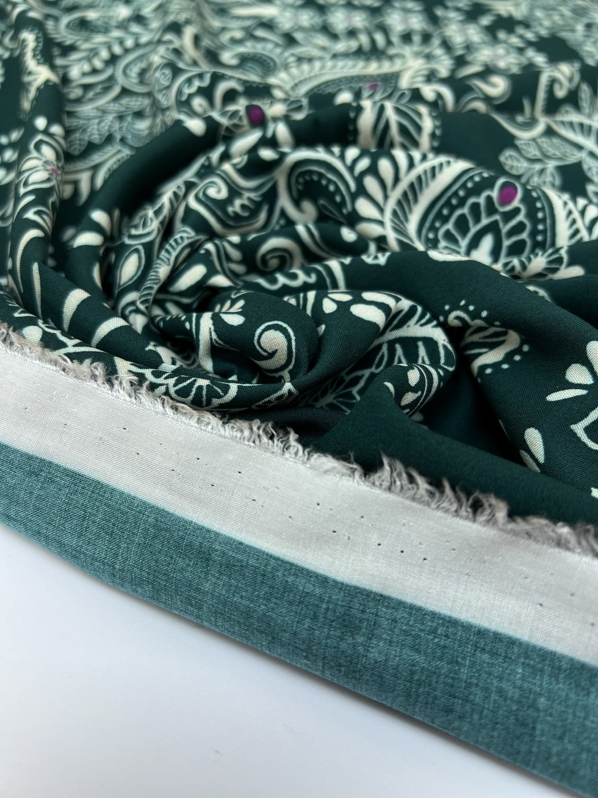 Viscose Batiste Printed Paisley Purple-Green