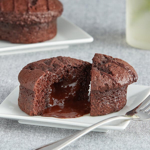David's Cookies Annie's Individual Chocolate Lava Cake 3.75 oz. - 24/Case