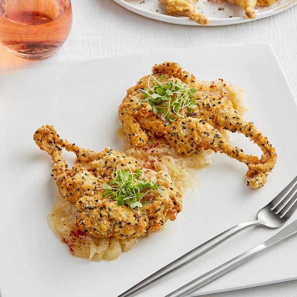 Manchester Farms 4-5 oz. Fresh Semi Boneless Quail with Feet - 24/Case