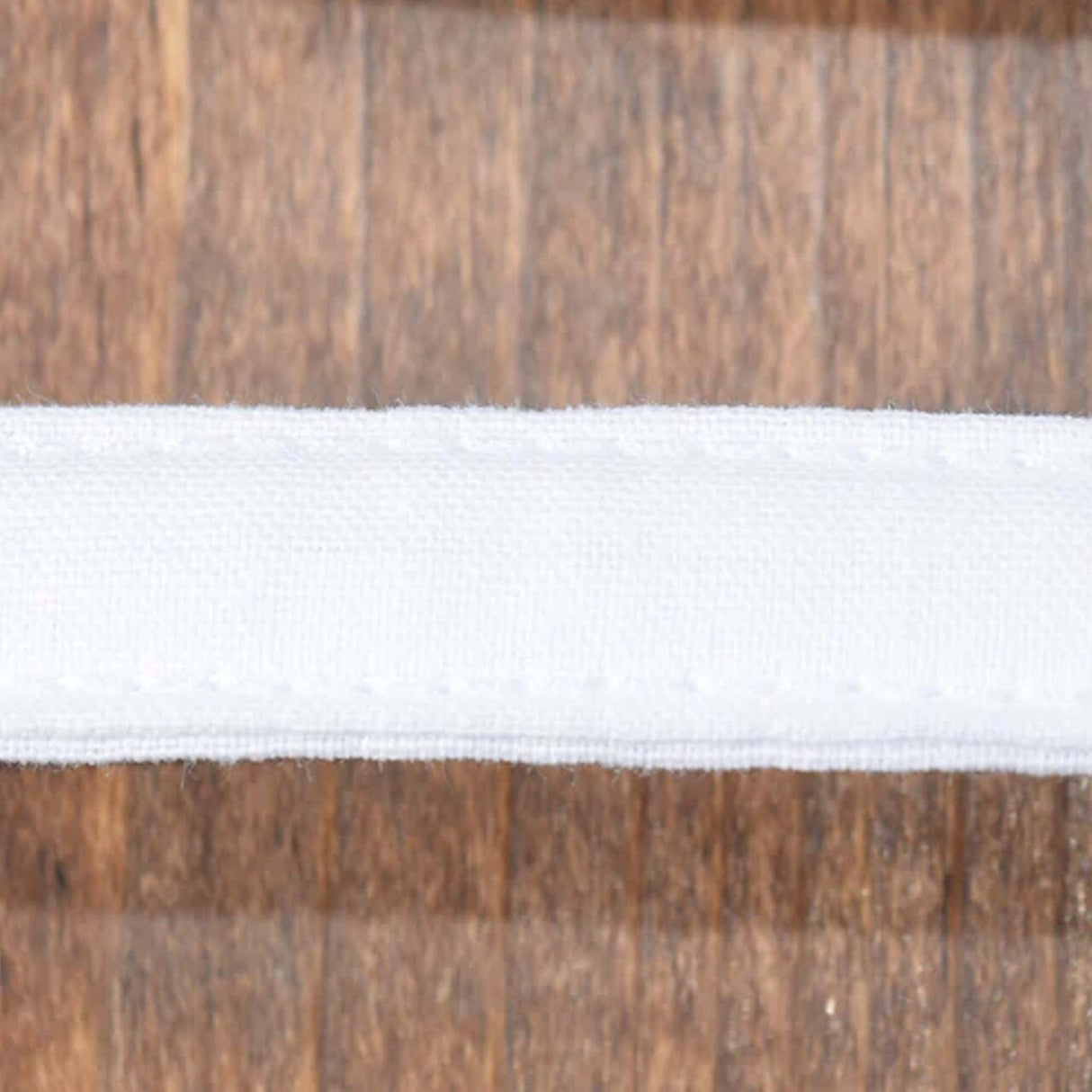White Fabric Cotton Covered Polyester Boning