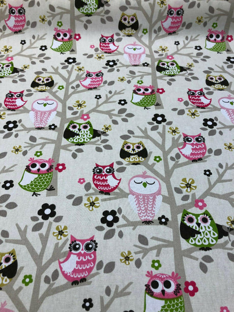 Waverly Sit'N A Tree Cotton Fabric - Beige Background, Fruit Punch Owls, 45" Width (1 Yard)
