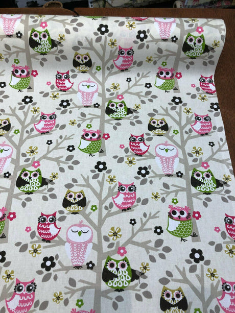 Waverly Sit'N A Tree Cotton Fabric - Beige Background, Fruit Punch Owls, 45" Width (1 Yard)