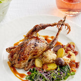 Manchester Farms 4-5 oz. Fresh Whole Quail with Feet - 24/Case