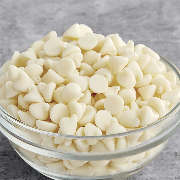 Ghirardelli 10 lb. Classic White Vanilla 1M Baking Chips