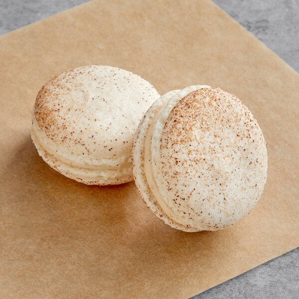 Macaron Centrale Cinnamon Macaron - 50/Case