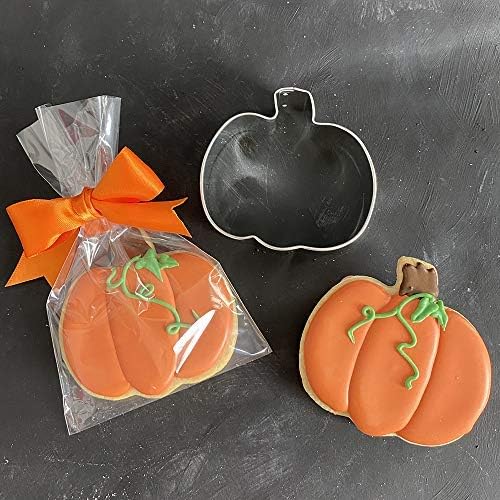 Ann Clark Pumpkin Cookie Cutter, 3"