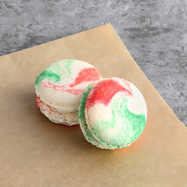 Macaron Centrale Cranberry Pistachio Macaron - 100/Case