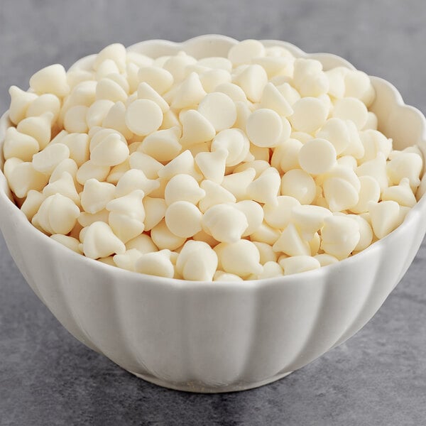 HERSHEY'S Premier White 1M Vanilla Baking Chips 5 lb. Resealable Bag - 6/Case