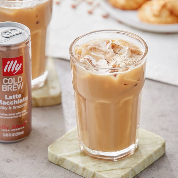 illy Cold Brew Latte Macchiato 8.45 fl. oz. - 12/Case