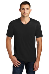 District ® Very Important Tee V-Neck