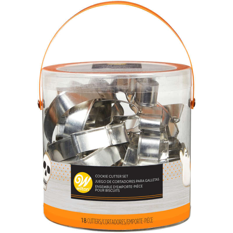 Wilton Fall and Halloween Metal Cookie Cutter Set – 18 Piece