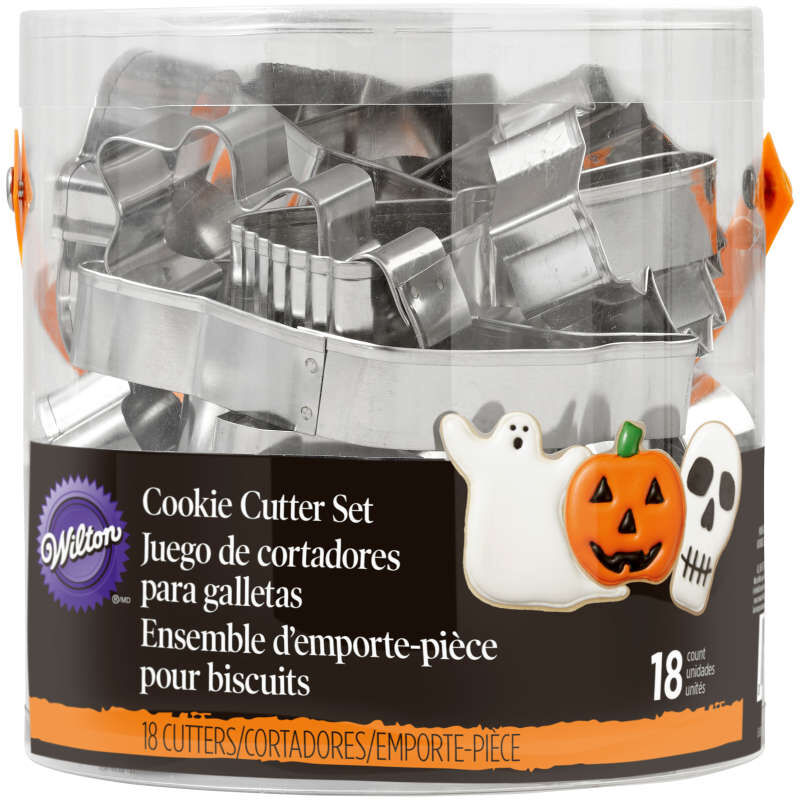 Wilton Fall and Halloween Metal Cookie Cutter Set – 18 Piece