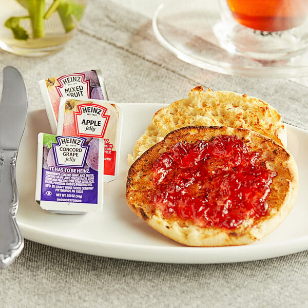 Heinz Apple, Mixed Fruit, and Grape Jelly 0.5 oz Portion Cups - 200/Case