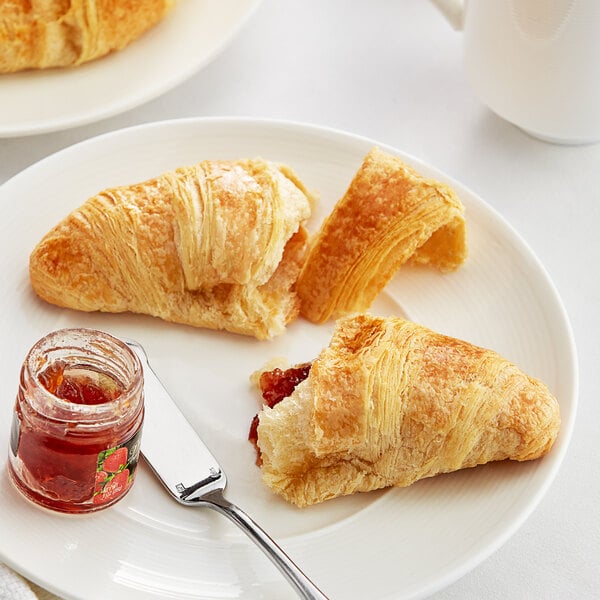 White Toque Butter Croissant 2.64 oz. - 60/Case