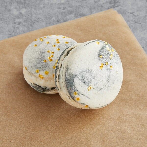 Macaron Centrale Vegan White Chocolate Peppermint Macaron - 24/Case
