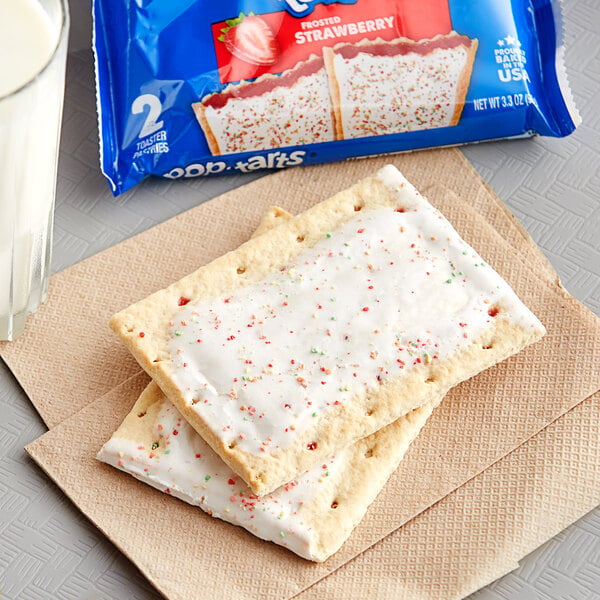 Pop-Tarts Frosted Strawberry Toaster Pastry 2-Pack - 72/Case