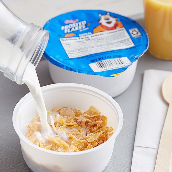 Kellogg's Frosted Flakes Cereal Single-Serve Bowl Pack 1 oz. - 96/Case