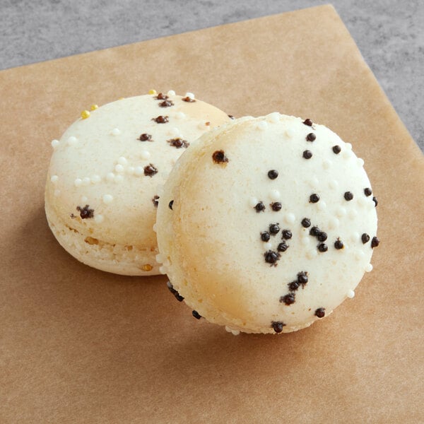 Macaron Centrale Marshmallow Buttercream Macaron - 50/Case