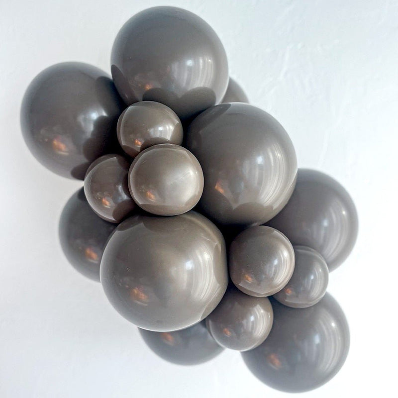 24 Inch Latex Balloons Cocoa Brown