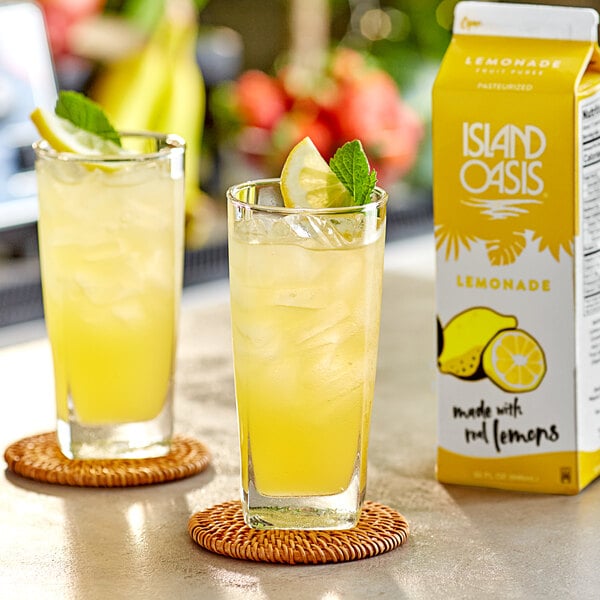 Island Oasis Lemonade Frozen Beverage Mix 32 fl. oz. - 12/Case