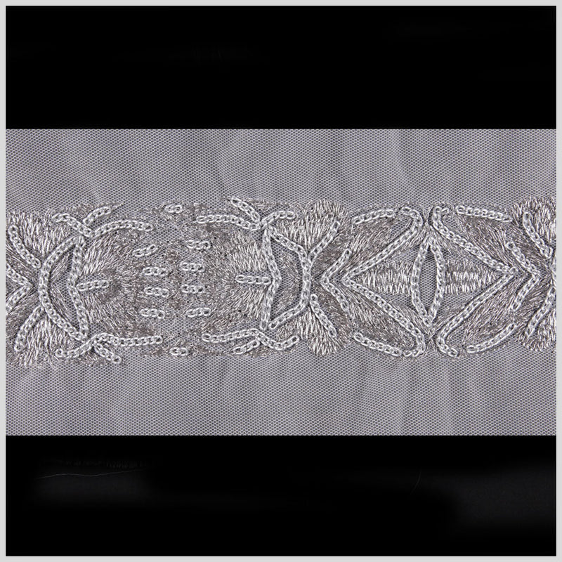 White Metal Chain Bead Trim