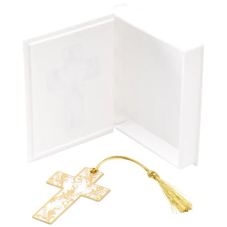 Religious Bible and Cross Pendant Cake Kit