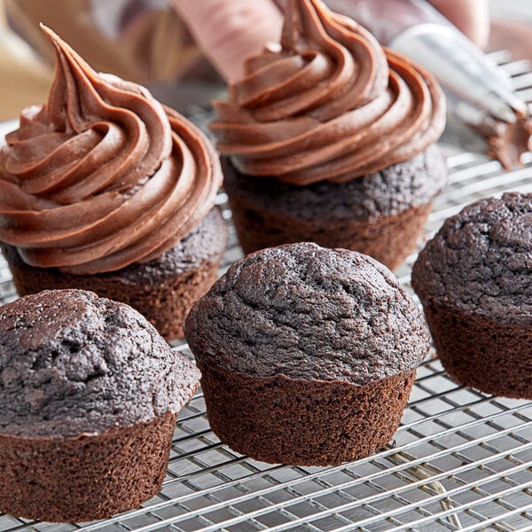 Pillsbury Bakers' Plus Devil's Food Cake Mix 50 lb.