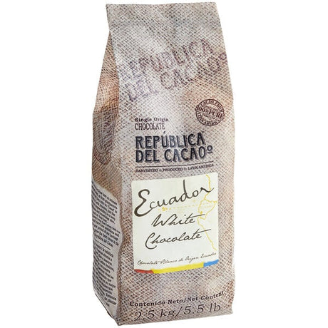 Republica del Cacao Ecuador 31% White Chocolate Couverture 5.5 lb. - 4/Case