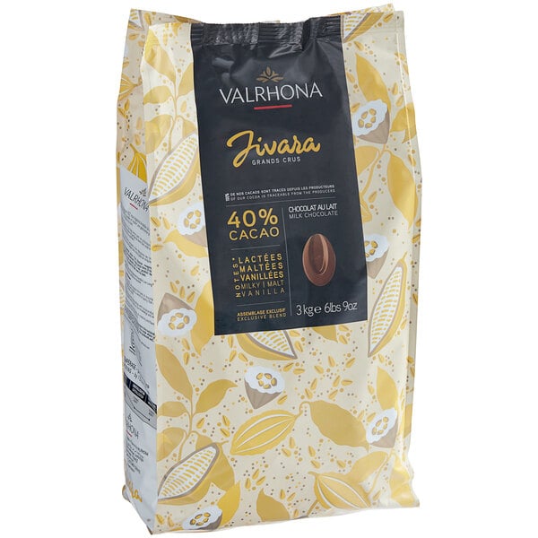 Valrhona Jivara 40% Milk Chocolate Feve 6.6 lb. - 3/Case