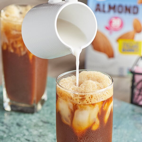 Silk Unsweetened Vanilla Almond Milk 32 fl. oz. - 6/Case