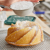 Domino 1 lb. 10X Confectioners Sugar - 24/Case