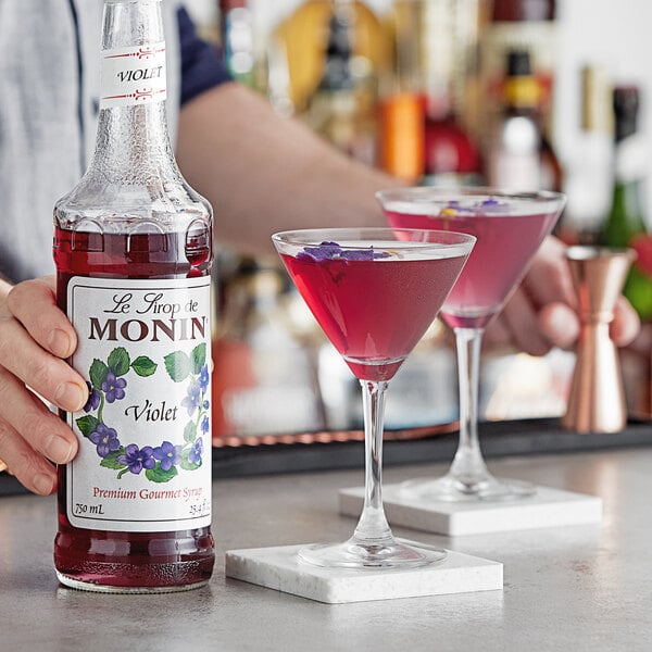 Monin Premium Violet Flavoring Syrup 750 mL