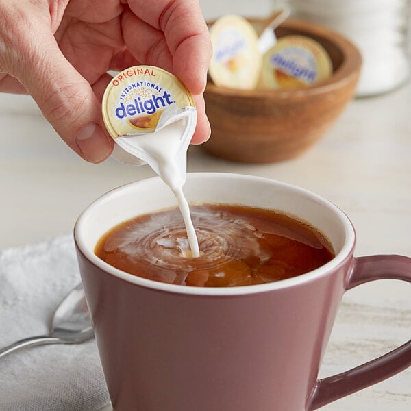 International Delight Original Single Serve Non-Dairy Creamer - 384/Case