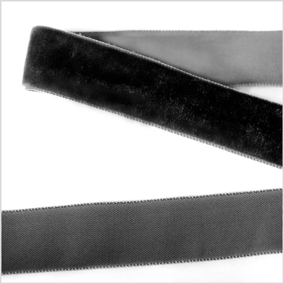 Single Faced Velvet Ribbon Made in Italy - 7/8" - Black - Sabine Collection