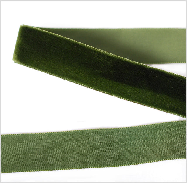 Single Faced Velvet Ribbon Made in Italy - 7/8" - Hunter - Sabine Collection